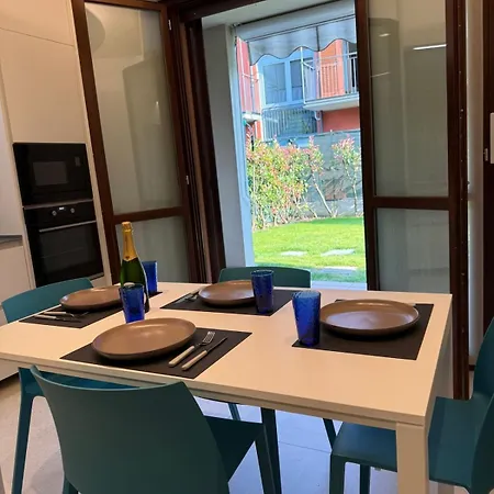 Apartment Two-room With Garden Lambrugo