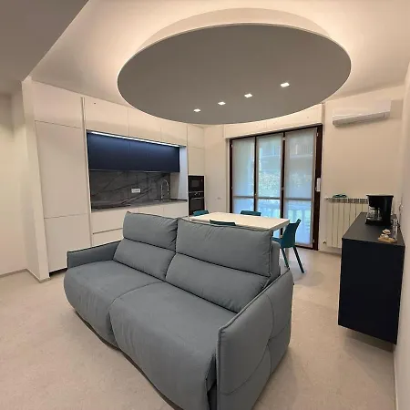 Two-room With Garden * Lambrugo