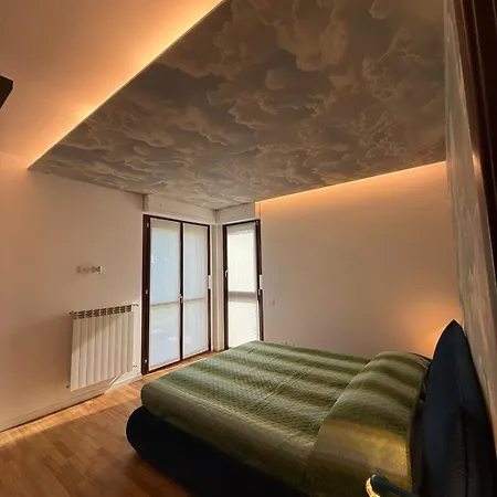 Two-room With Garden * Lambrugo